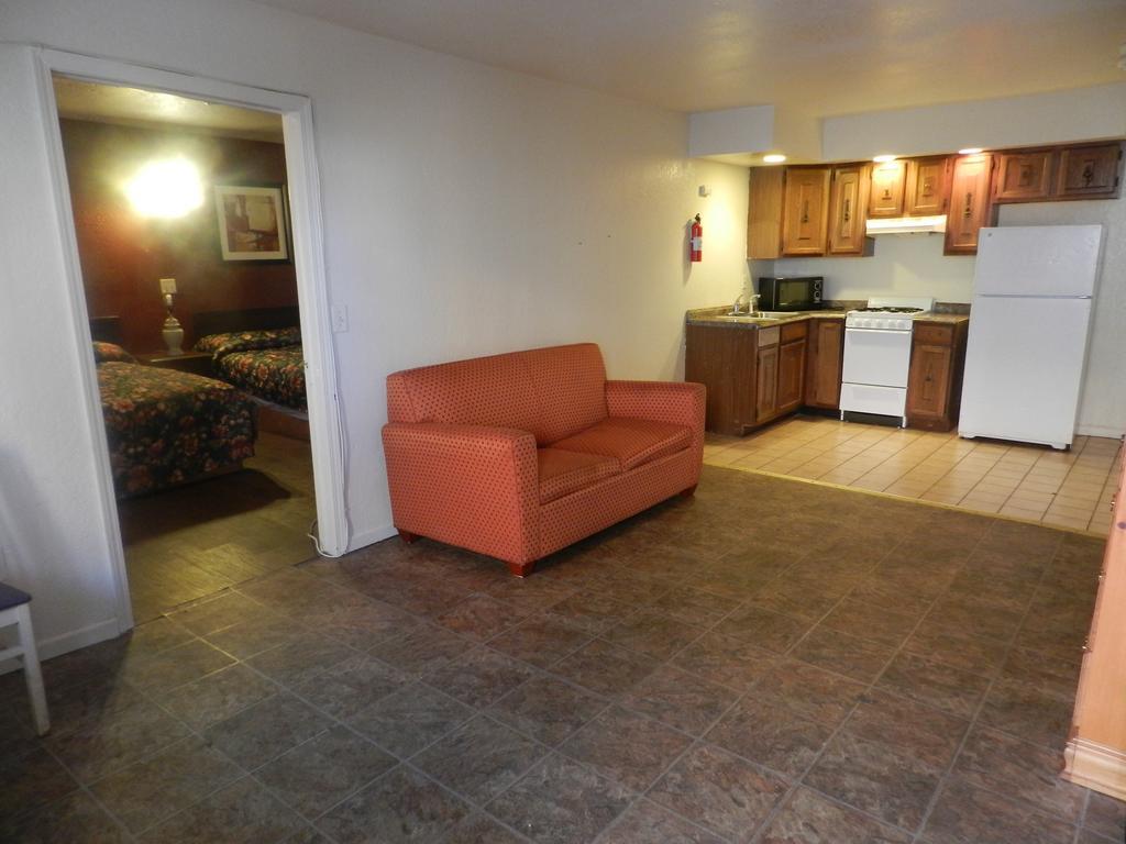 Seagem Motel And Apartments Сисайд Хайтс Номер фото
